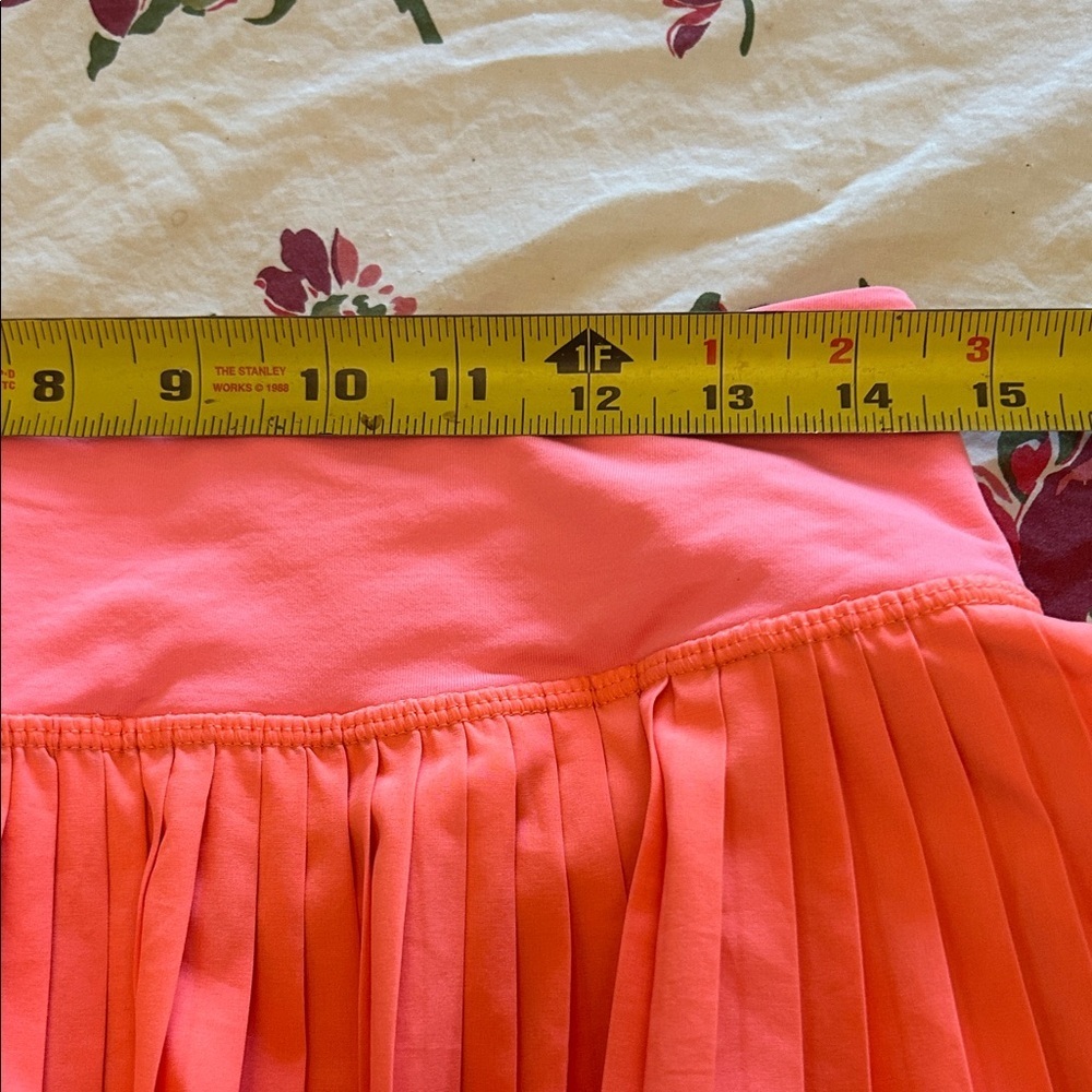 Lululemon Pleat to Street midrise skirt - Picture 4 of 9